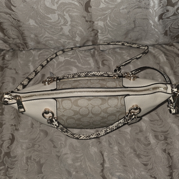 Coach KACEY SATCHEL IN COLORBLOCK SIGNATURE CANVAS IM/Light Khaki/Ivory Multi - Picture 8 of 11